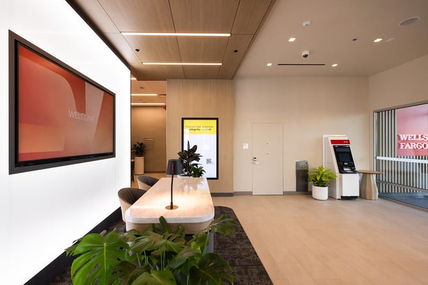 Images Wells Fargo Bank