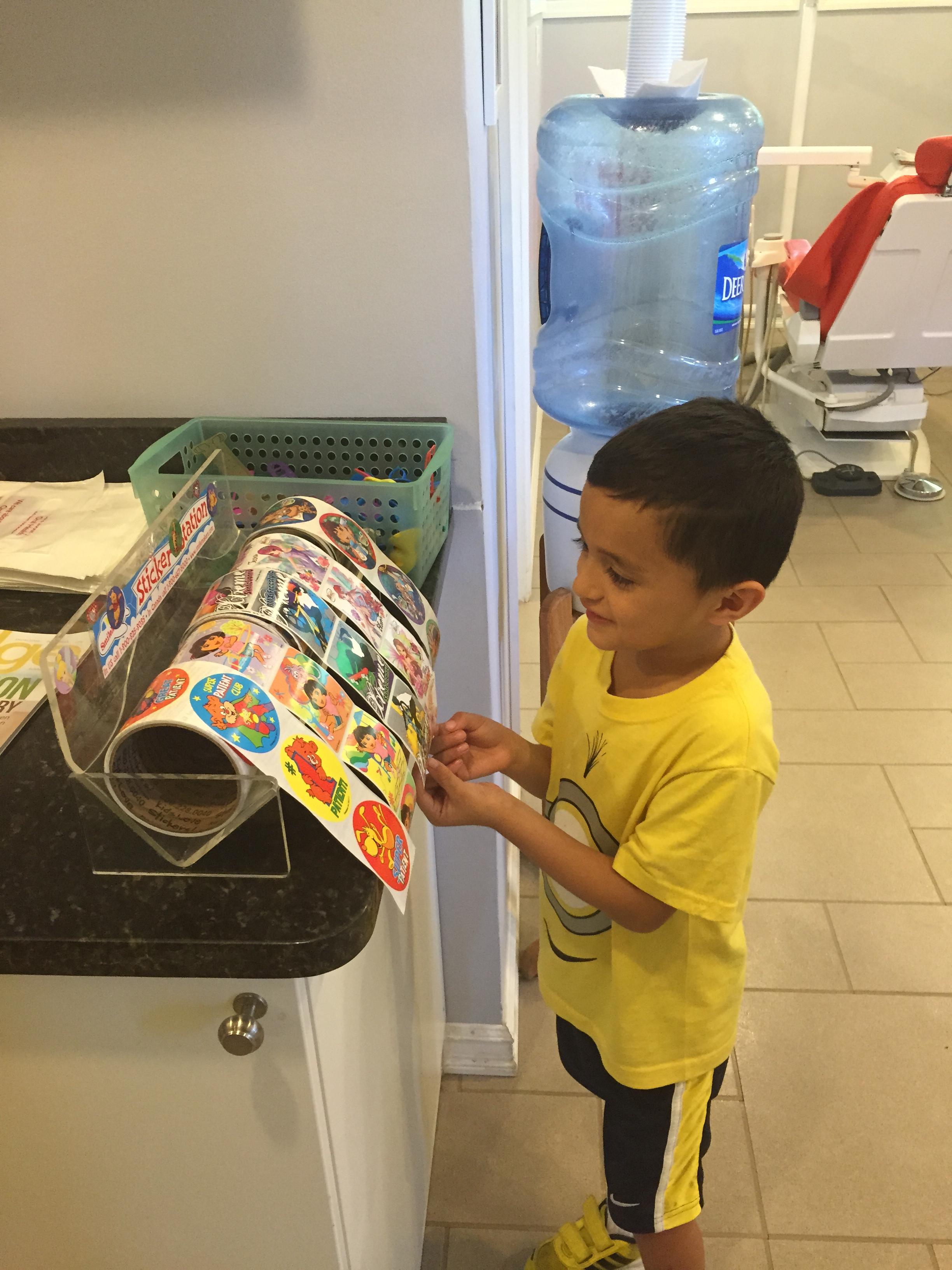 Dr. Azin Pediatric Dentistry