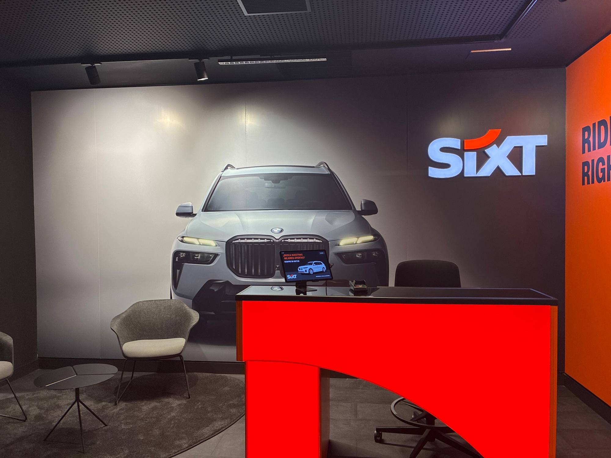 SIXT Alquiler de Coches - Aeropuerto de M&aacute;laga (AGP) 16