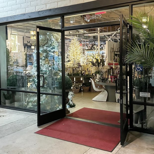 Images The Agoura Antique Mart