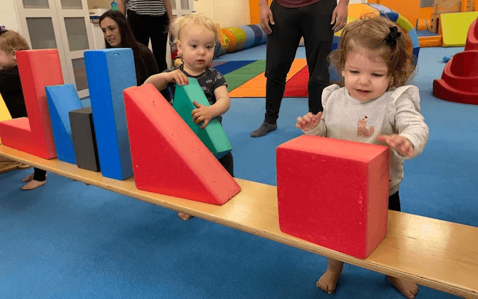 Step into a bright play space where your child is free to explore at their own pace. Gymboree’s play spaces in Chandler are thoughtfully arranged to help babies, toddlers, and preschoolers try new things with confidence.