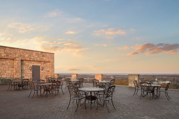 Images The Nest on Ninth - CLOSED