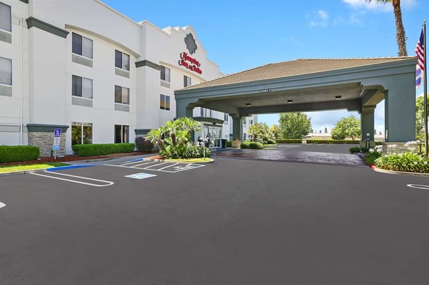 Images Hampton Inn & Suites Modesto-Salida