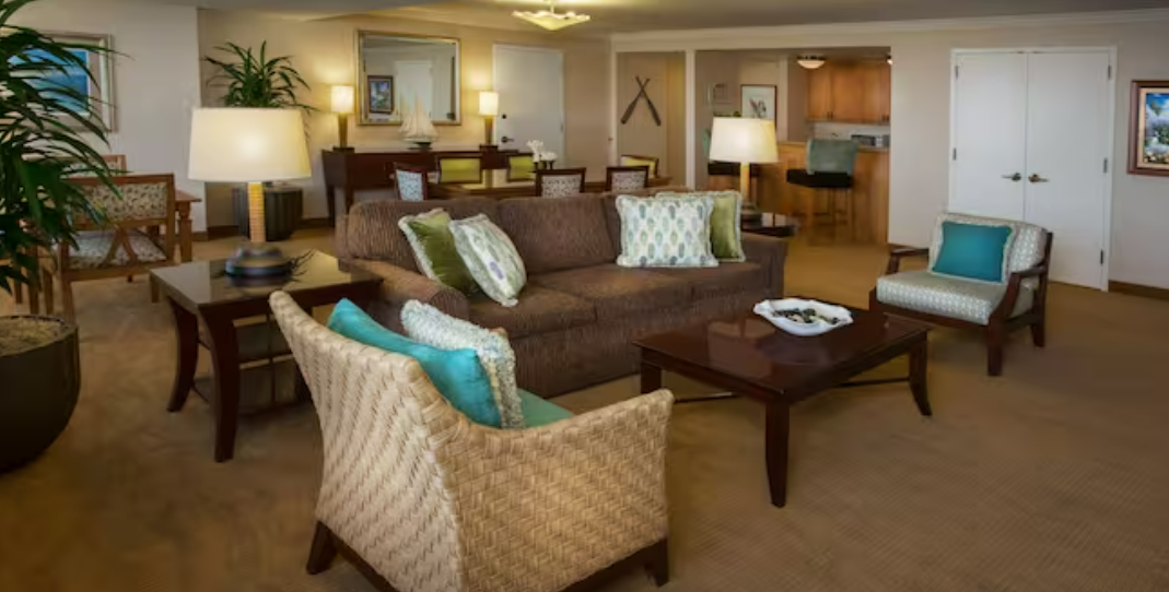 Disney's Paradise Pier Hotel Laguna Signature Suites 1-2 Bedrooms