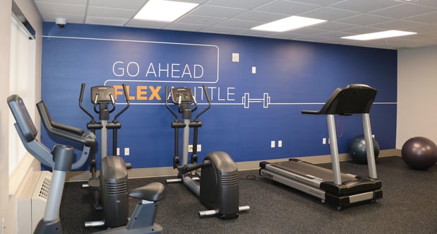 Images Holiday Inn Express & Suites Marquette by IHG