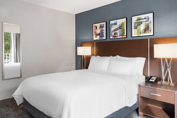 Images Holiday Inn Sioux Falls-City Centre by IHG