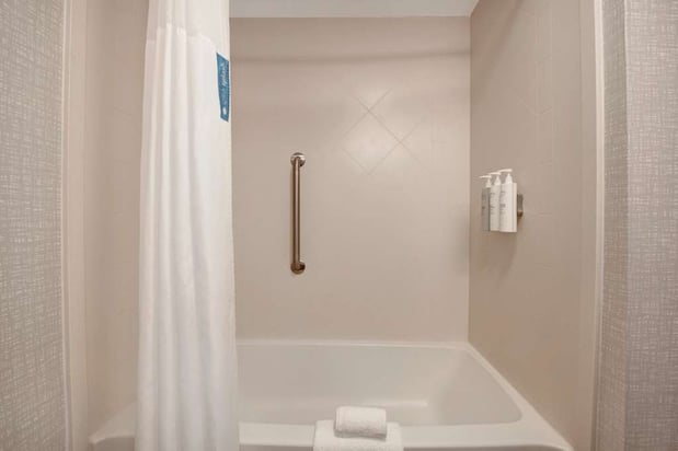 Images Hampton Inn Anderson/ Alliance Business Park