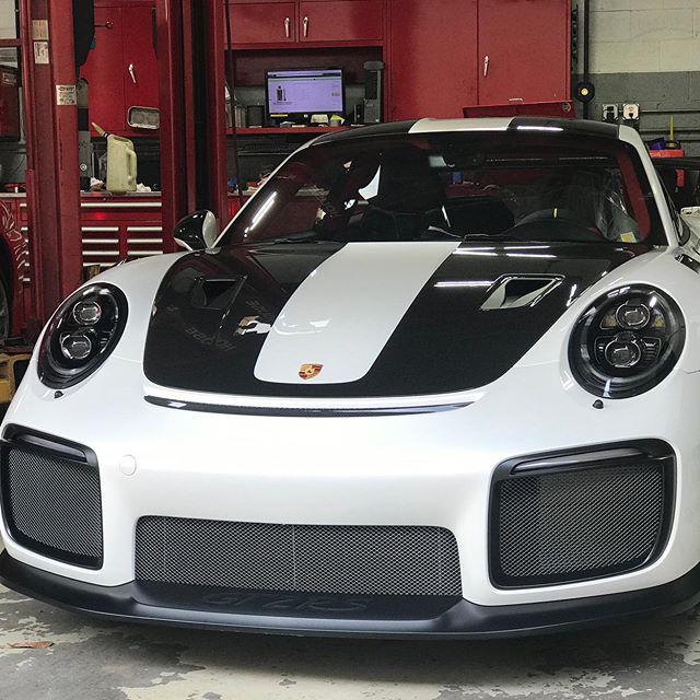 Porsche 991.2 GT2 RS at the Pasadena location