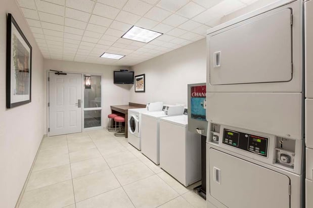 Images Homewood Suites by Hilton New Orleans