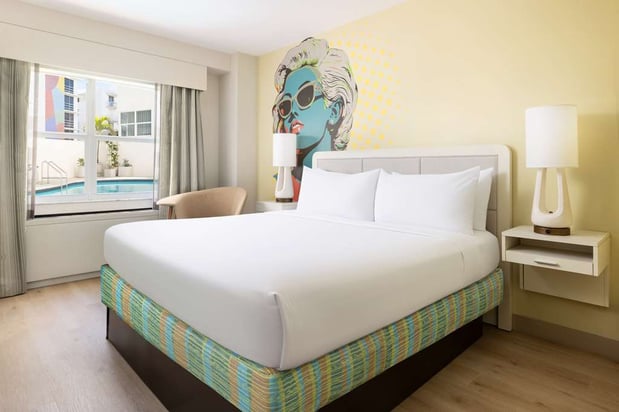 Images Hotel Continental Miami Beach, Tapestry Collection by Hilton