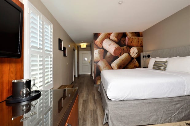 Images Hotel Indigo Napa Valley by IHG