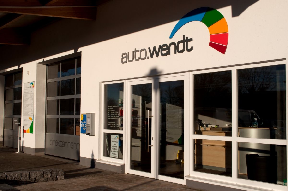 auto.wendt GmbH, Am Bach 1 in Forstern