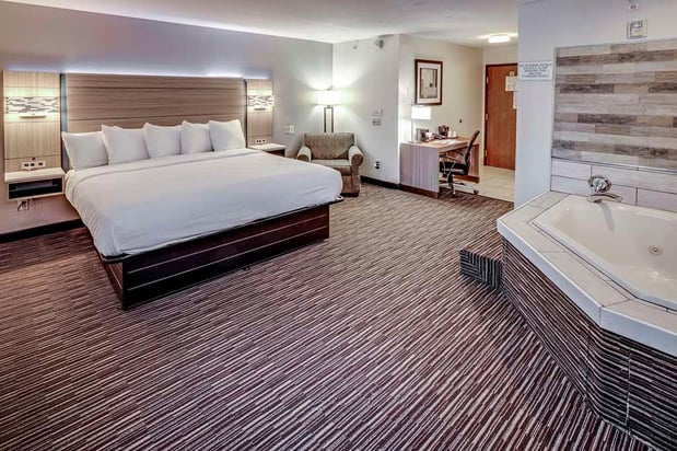 Images Best Western Port Columbus