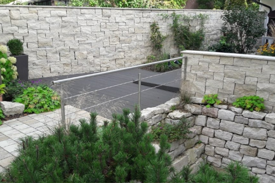 Goldwerk Garten- und Landschaftsbau in Putzbrunn, Keferloher-Markt-Straße 19 in Putzbrunn