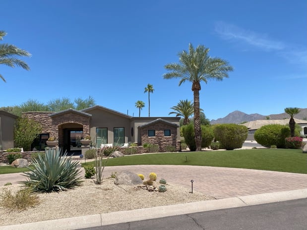 Images Mountainscape South, Inc.