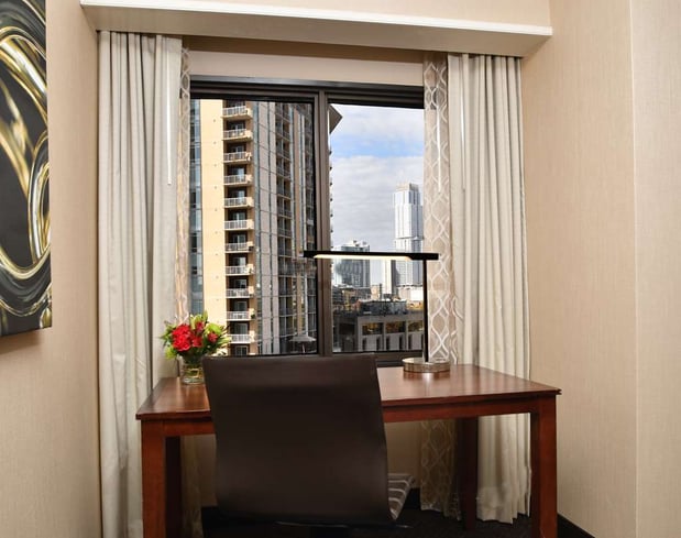 Images Embassy Suites by Hilton Austin Downtown South Congress