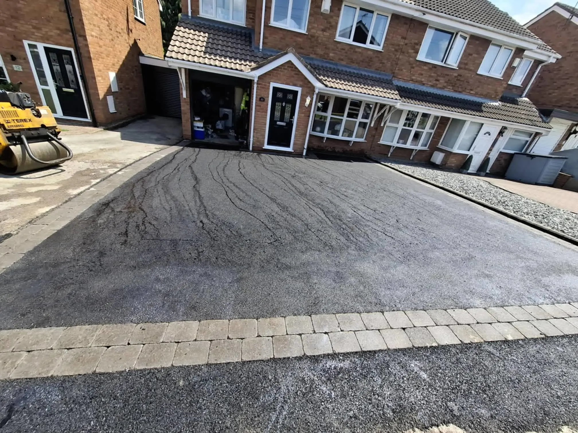 Images Groundforce Midlands Ltd