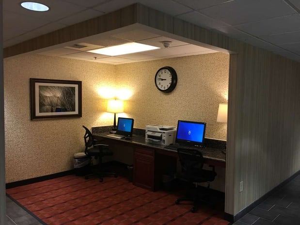 Images Best Western Plus Arrowhead Hotel