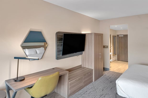Images Holiday Inn Express & Suites Fort Walton Beach - Eglin Area by IHG