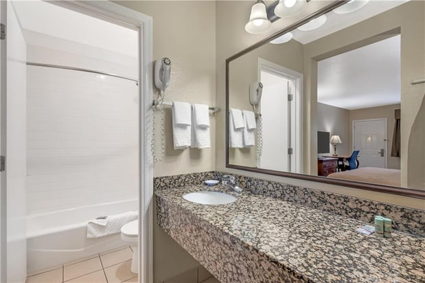 Images Best Western Inn of Chandler