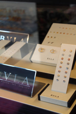 Images AHIMSA PIERCING STUDIO, FINE JEWELRY & MEDICAL AESTHETICS