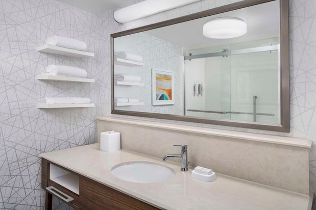 Images Hampton Inn & Suites Lake Mary At Colonial Townpark