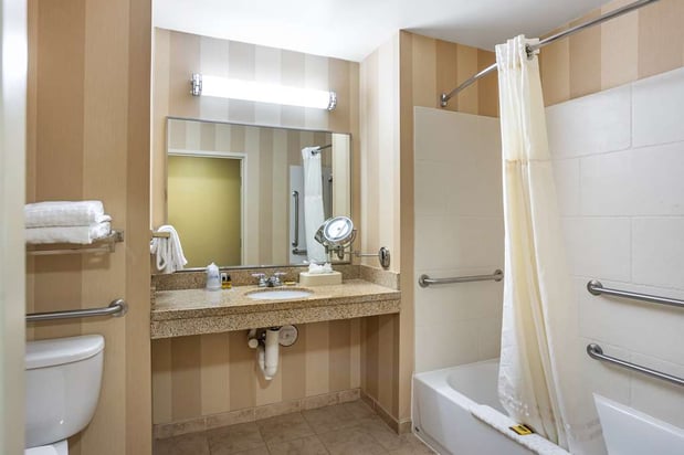 Images Best Western Plus University Park Inn & Suites
