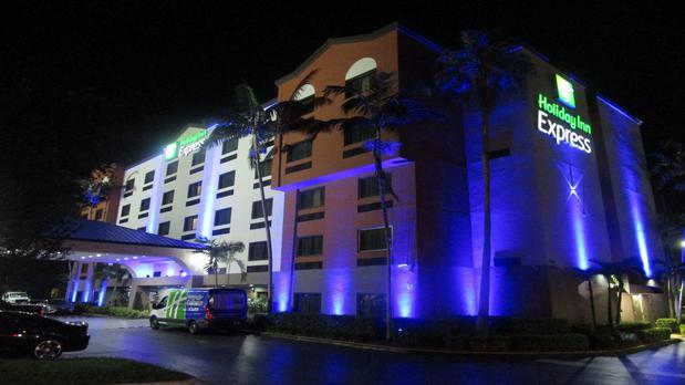 Images Holiday Inn Express & Suites Fort Lauderdale Airport West by IHG
