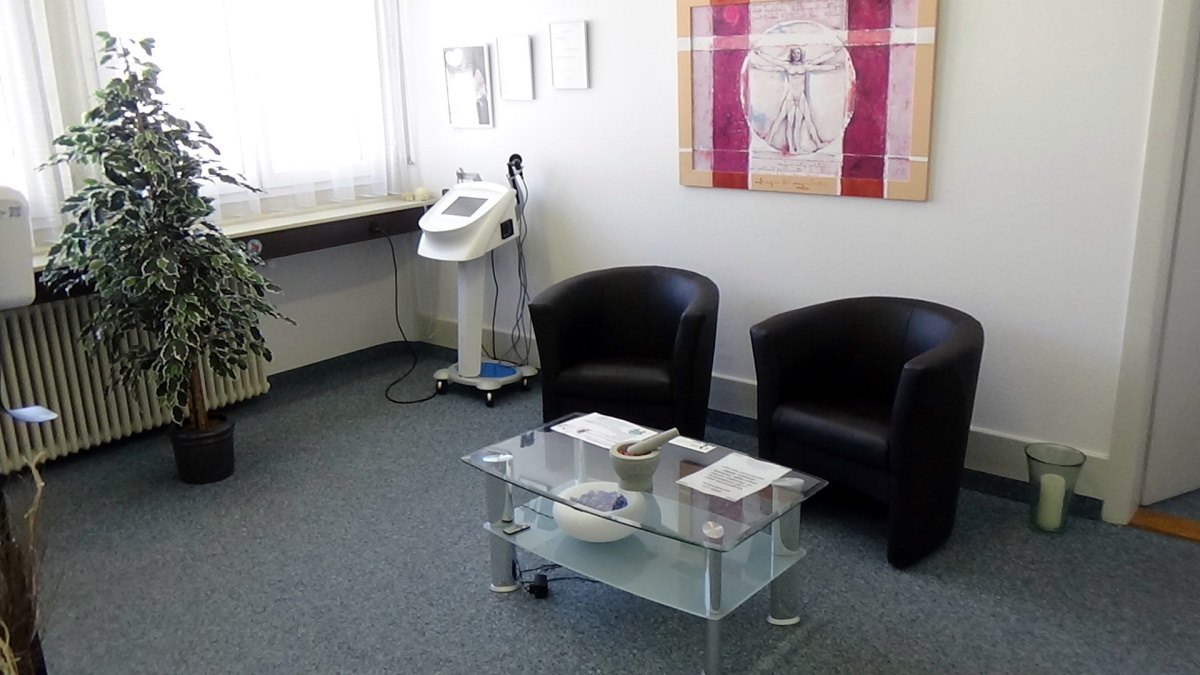 Naturheilpraxis Manfred Heggli, Bahnhofstrasse 274 in Gerlafingen