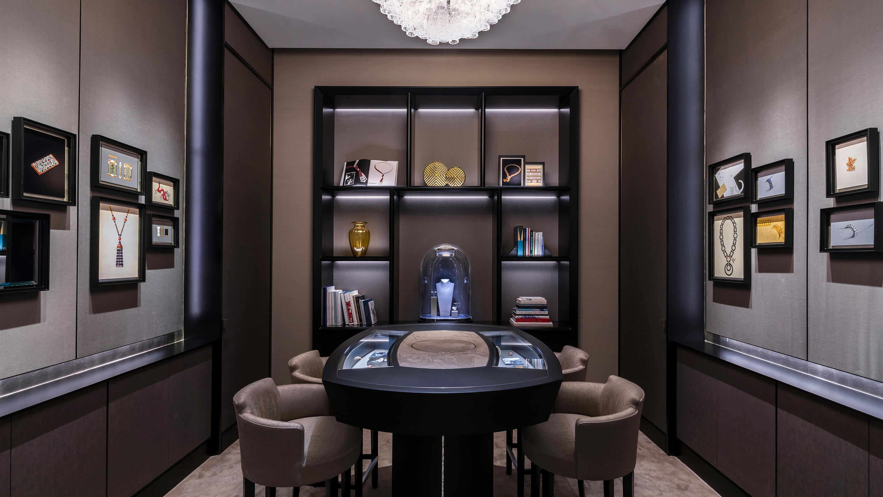 Images Van Cleef & Arpels (Hong Kong - K11 Musea)