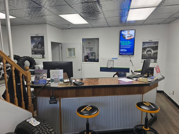 Images Gills Point S Tire & Auto Service