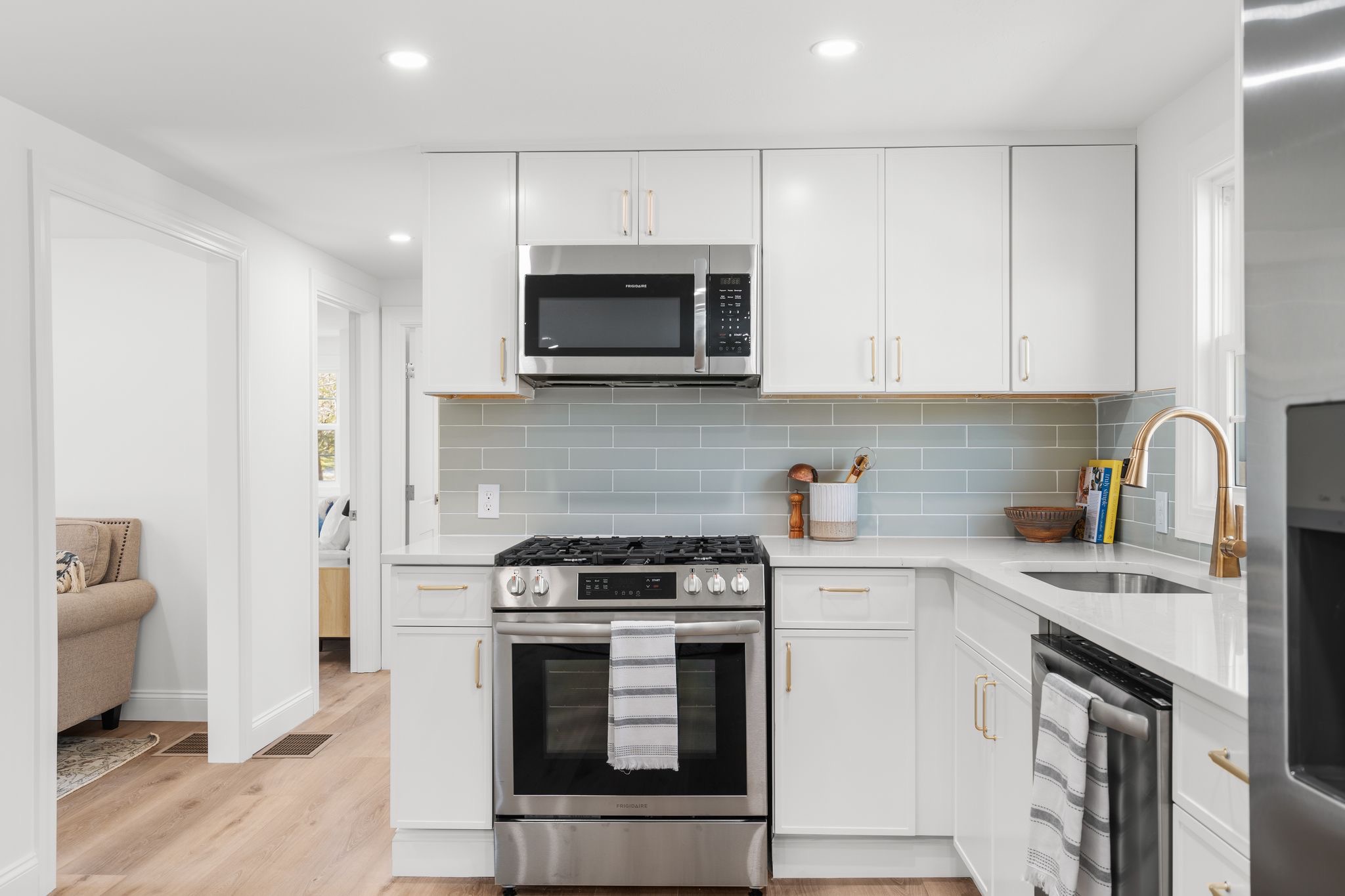 Clover Contracting LLC Image