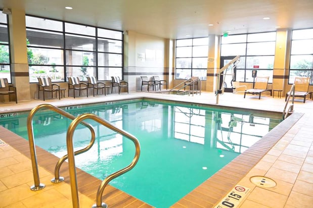 Images Hampton Inn & Suites Salinas