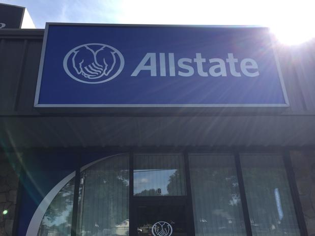 Images Travis Archenhold: Allstate Insurance