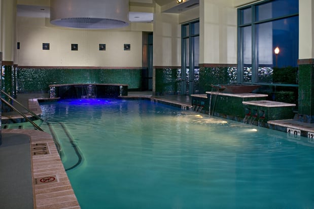 Images Holiday Inn VA Beach-Oceanside (21st St) by IHG