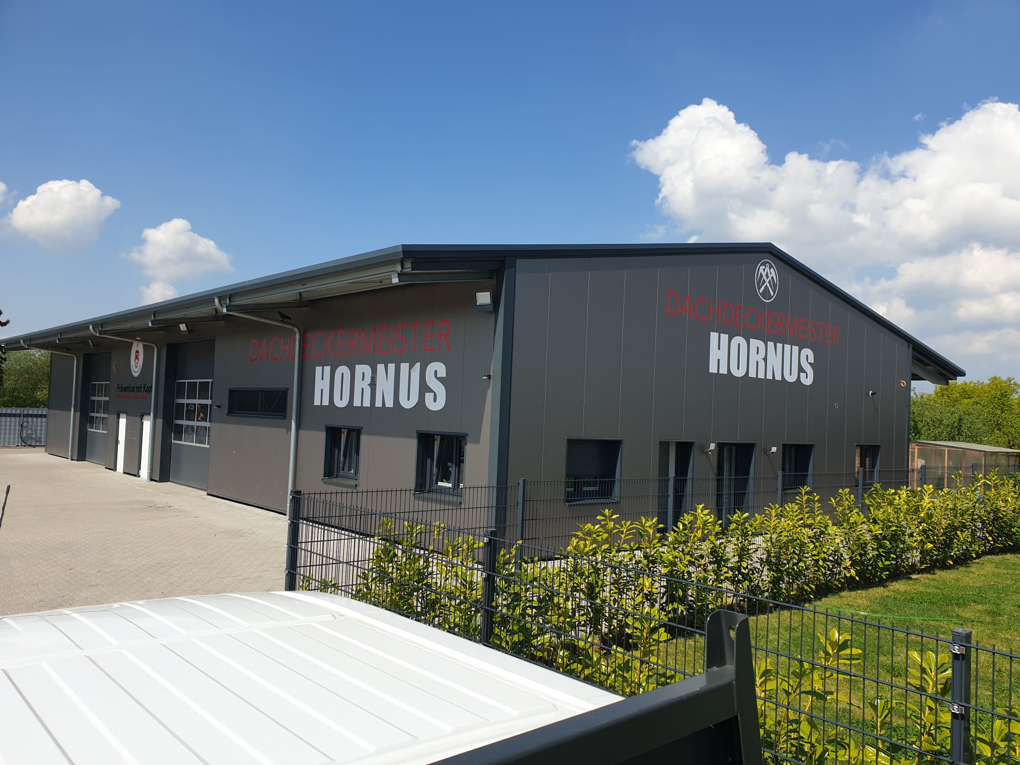 Dachdeckermeister Hornus, Bürgermeister-Hubaleck-Straße 6b in Weißenthurm