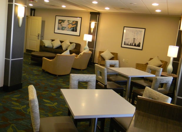 Images Candlewood Suites Building 3440
