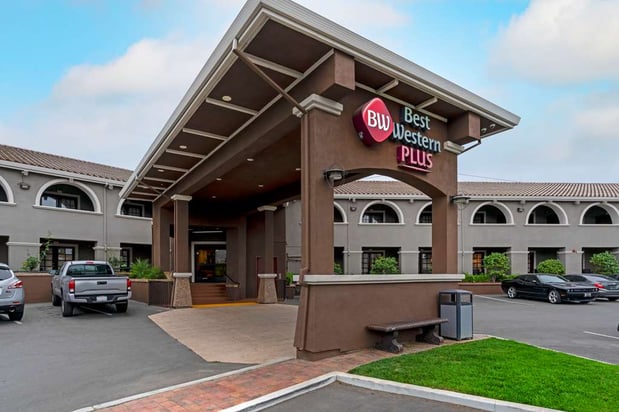 Images Best Western Plus Brookside Inn