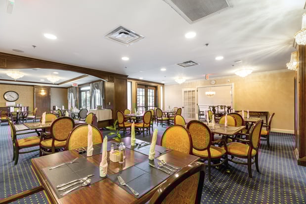 Images Cogir of West End Alexandria