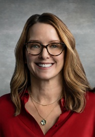Tracy Woods headshot