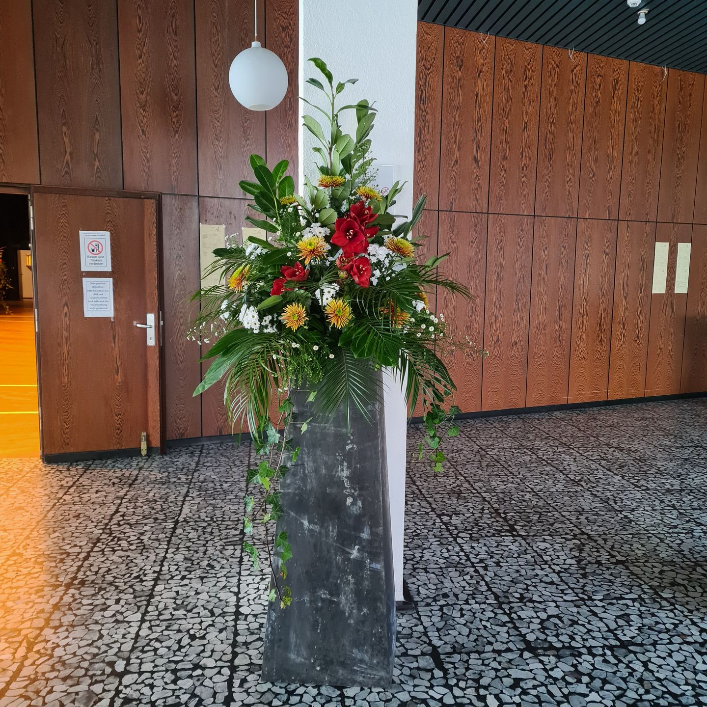 BLUMEN EBBEN Meisterfloristik in Kleve Fleurop-Service, Hochzeits- & Trauerfloristik, Emmericher Str. 225 in Kleve