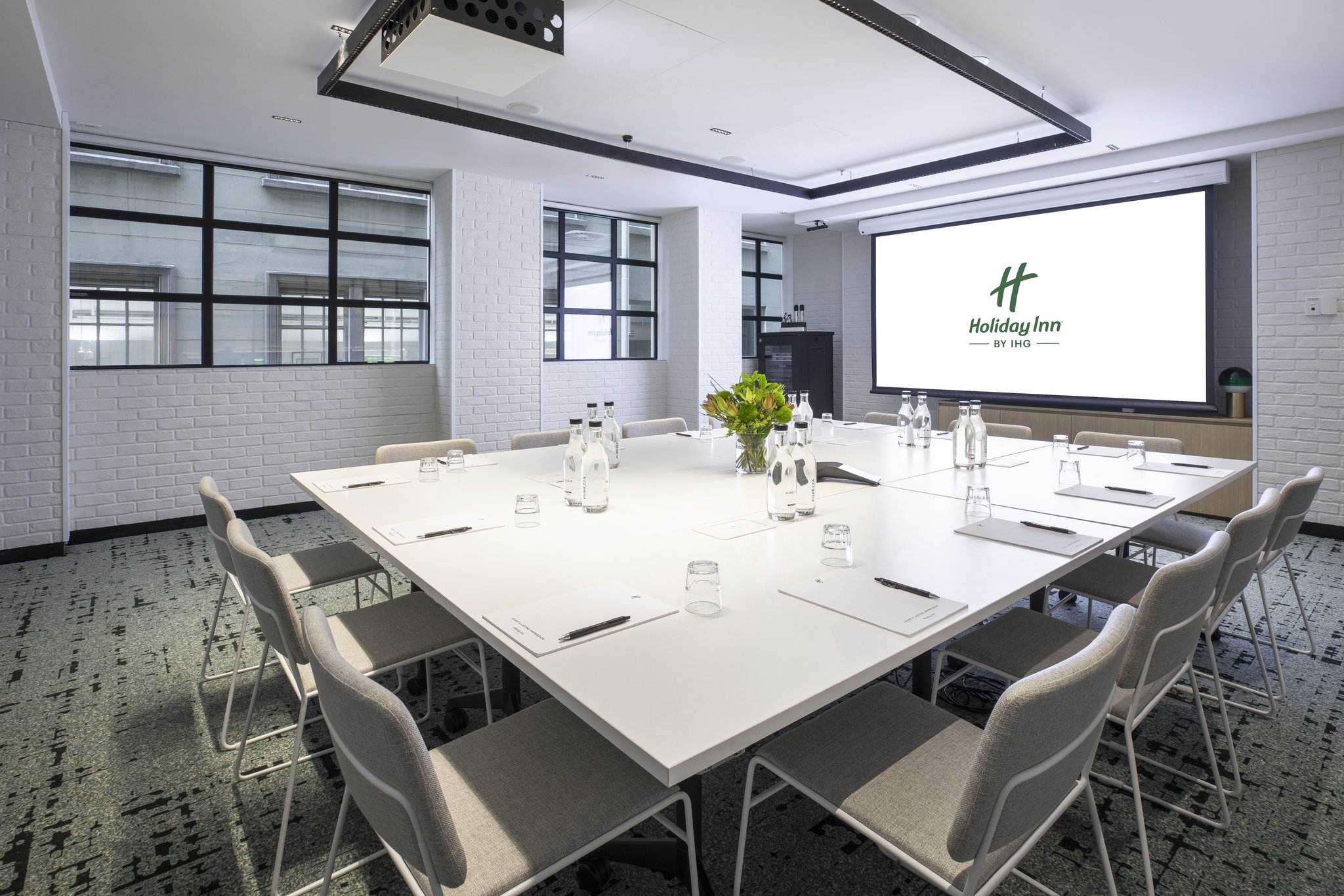 Images Holiday Inn Melbourne Bourke Street Mall by IHG