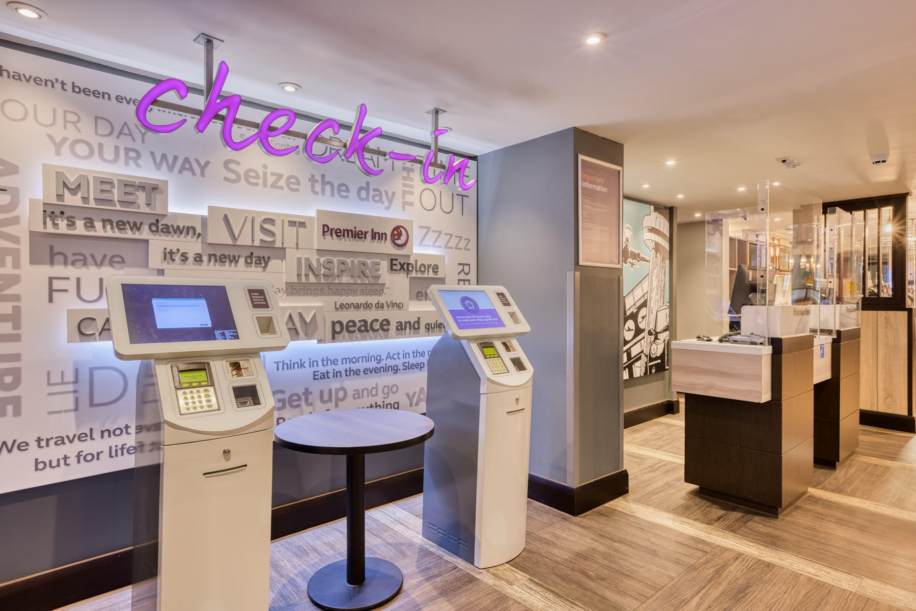 Images Premier Inn London Gatwick Airport (A23 Airport Way) hotel