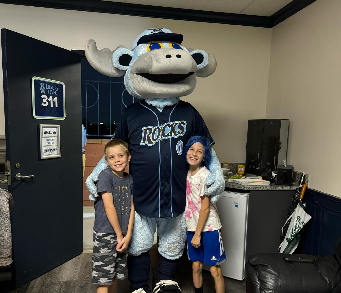 We had so much fun at the Blue Rocks game last week! Thanks so much for having us @bluerocks_central! Go to a game and catch the Safe With Mullen game between the 3rd and 4th inning!