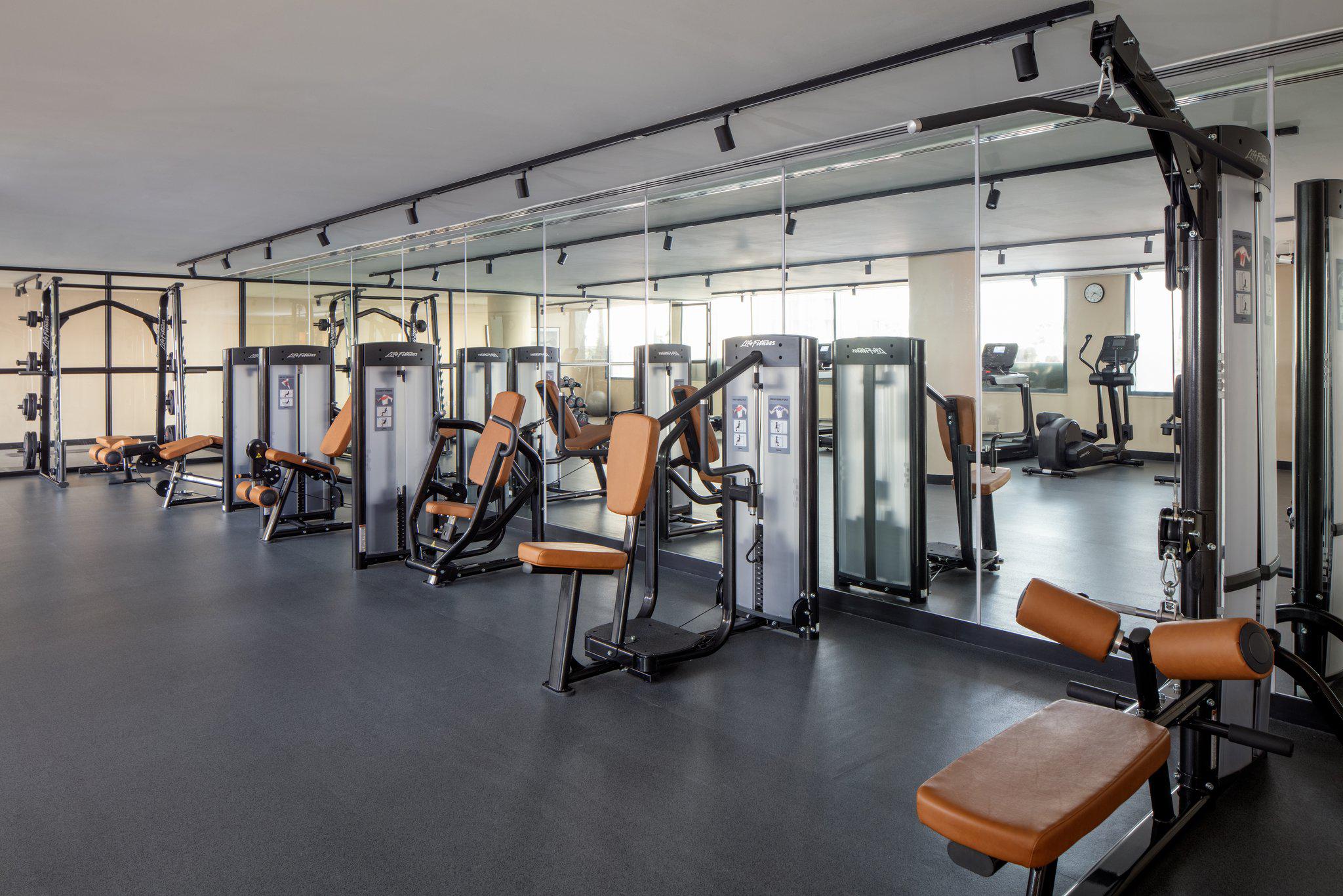 Staybridge Suites Dubai Financial Centre by IHG