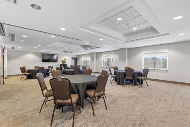 Images Holiday Inn Express & Suites Tulsa South Bixby by IHG