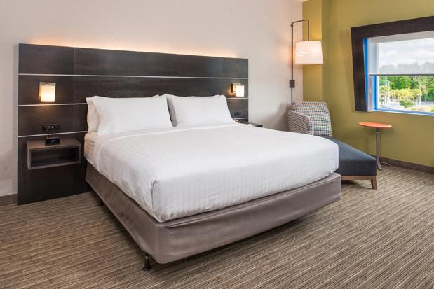 Images Holiday Inn Express & Suites Tampa North - Wesley Chapel by IHG