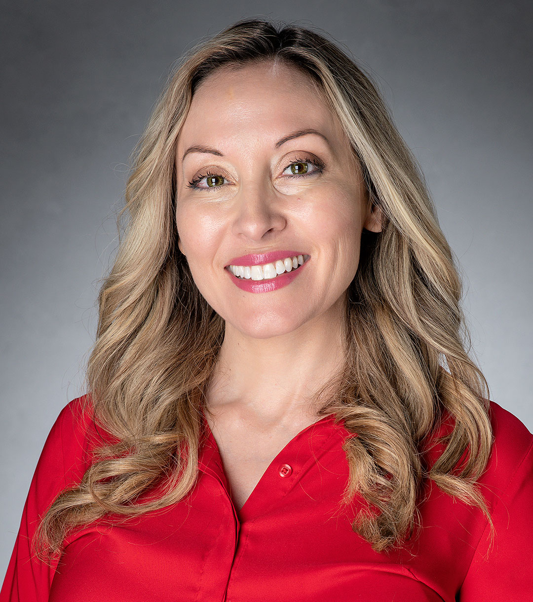 Headshot of Elizabeth Mendoza