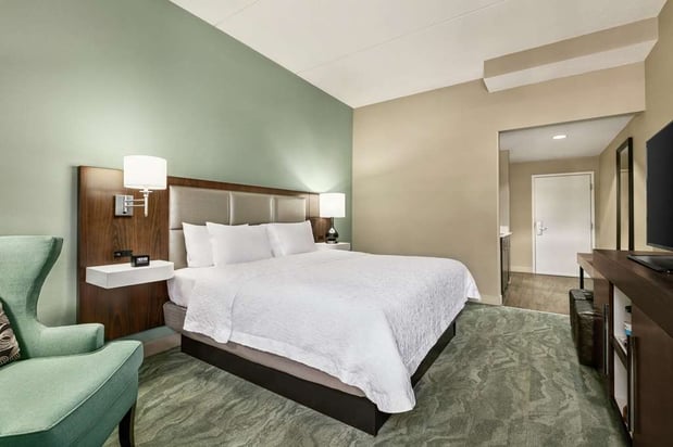 Images Hampton Inn Richmond-North/Ashland