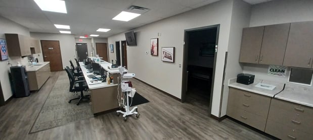 Images Xpress Wellness Urgent Care - Durant